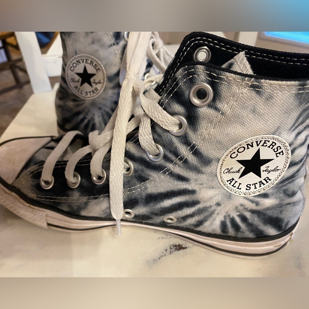 Converse Chuck Taylor All Star Tie Dye High Tops Size W6 / M4